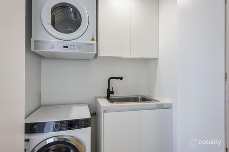 Property photo of 602/10 Third Avenue Palm Beach QLD 4221