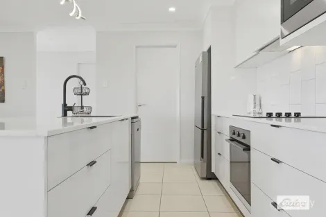 Property photo of 7 Grace Court Yeppoon QLD 4703