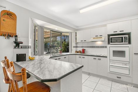 Property photo of 10 Robinson Court Berrinba QLD 4117