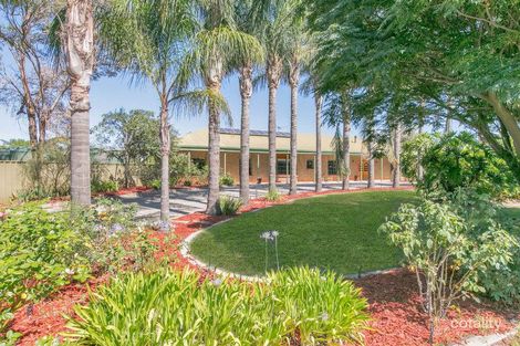 42 Lyndon Rd, Macdonald Park, SA 5121