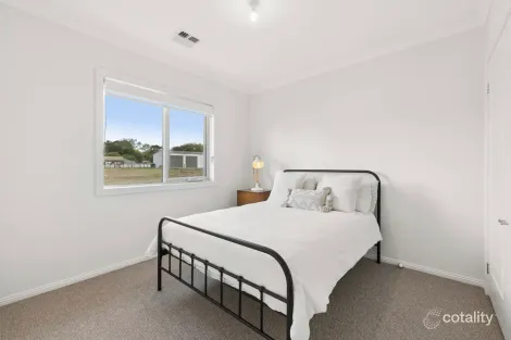 Property photo of 44 Mills Road Cobden VIC 3266