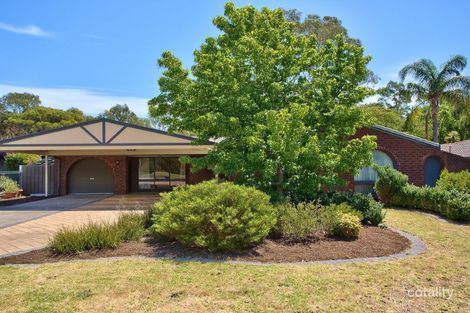 Property photo of 15 Woodham Court Aberfoyle Park SA 5159