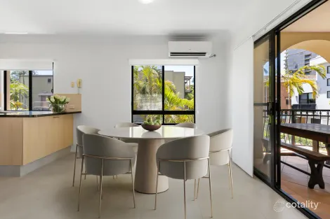 Property photo of 12 Saint Kilda Avenue Broadbeach QLD 4218