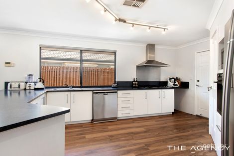 Property photo of 7 Arrowwood Loop Secret Harbour WA 6173