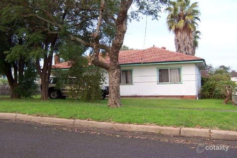 6 Moore St, Manjimup, WA 6258