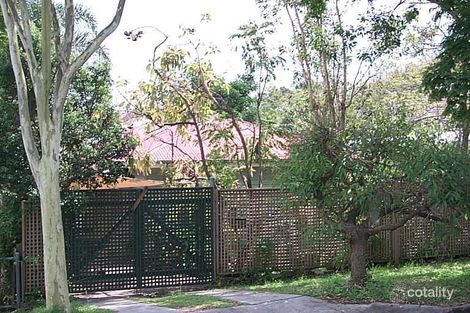 5 Albert St, Holland Park West, QLD 4121