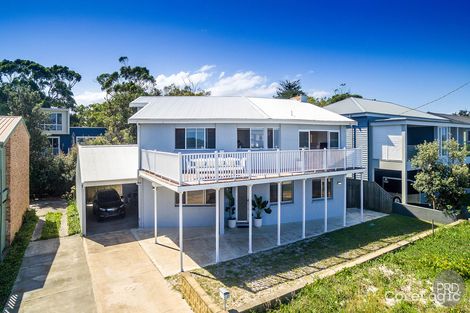 Property photo of 47 The Boulevarde Hawks Nest NSW 2324