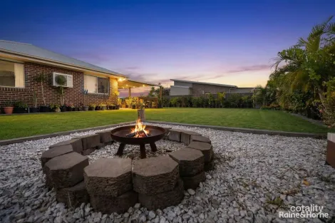 Property photo of 49 Spring Way Nikenbah QLD 4655