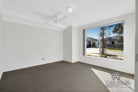 Property photo of 64 Wintergreen Crescent Treeby WA 6164