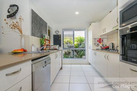 Property photo of 2/21 Minker Road Caloundra West QLD 4551