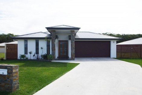 Property photo of 32 Bluehaven Drive Old Bar NSW 2430