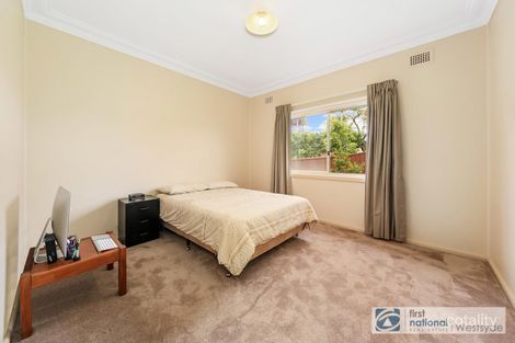 Property photo of 5 Illoca Place Toongabbie NSW 2146