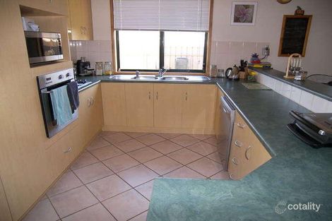 Property photo of 11 Toner Crescent Evanston Park SA 5116