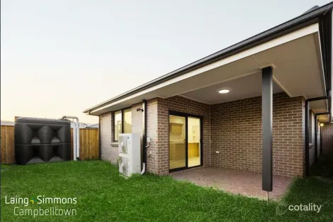 Property photo of 14 Castleton Crescent Airds NSW 2560