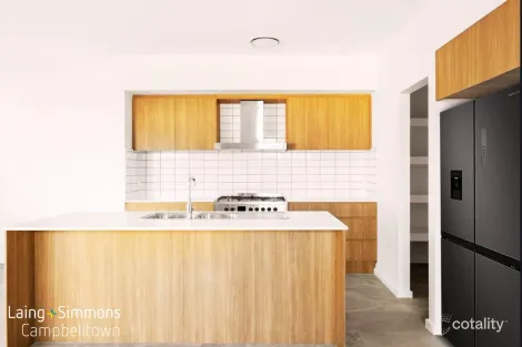 Property photo of 14 Castleton Crescent Airds NSW 2560