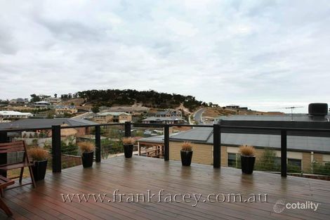 Property photo of 19 Tranquillity Place Beaconsfield VIC 3807