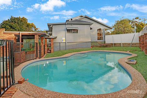 Property photo of 33 Stretham Avenue Picnic Point NSW 2213