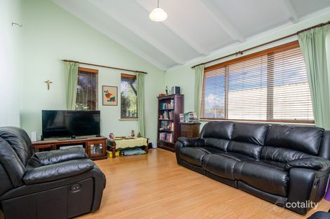 Property photo of 29 Glenunga Way Craigie WA 6025