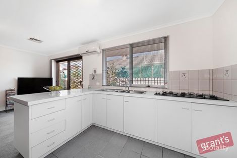 Property photo of 12 Rozzy Parade Narre Warren VIC 3805