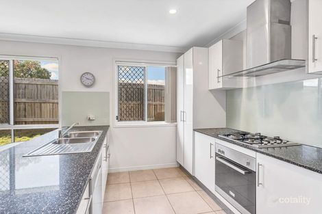 Property photo of 31 Edgeware Road Pimpama QLD 4209