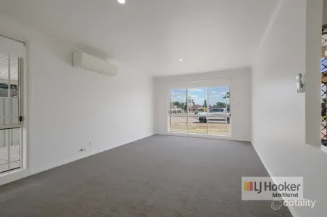 Property photo of 18 Copperleaf Avenue Thornton NSW 2322