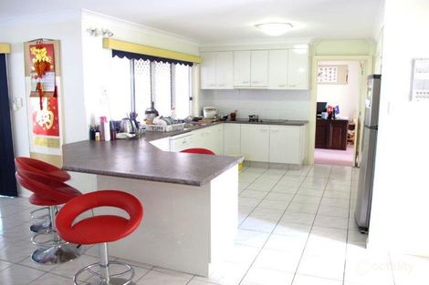 Property photo of 86 Blue Grass Crescent Eight Mile Plains QLD 4113