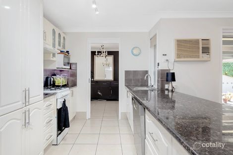 Property photo of 125 Explorers Way Highland Park QLD 4211