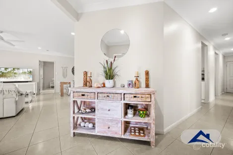 Property photo of 2 Barramulla Close Edmonton QLD 4869
