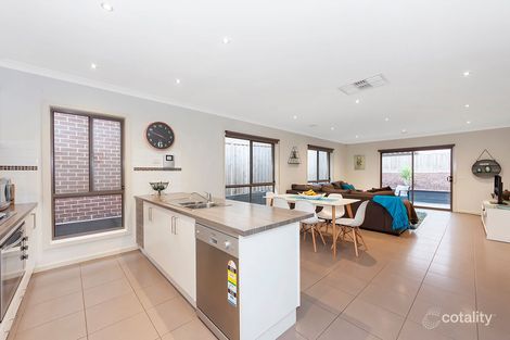 Property photo of 64 Aylesbury Boulevard Doreen VIC 3754