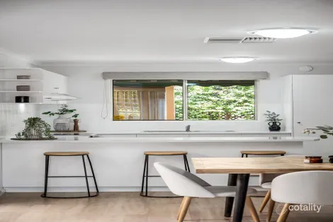 Property photo of 2/44 Maple Avenue Aberfoyle Park SA 5159