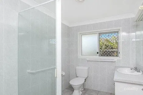 Property photo of 18 Premworth Place Runcorn QLD 4113