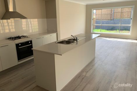 Property photo of 26 Hutton Road Edmondson Park NSW 2174