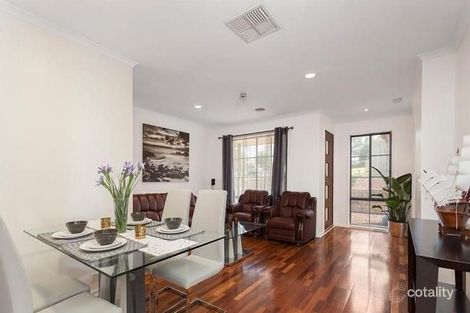 Property photo of 4 Sollya Court Narre Warren VIC 3805