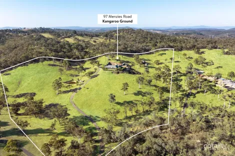 Property photo of 97 Menzies Road Kangaroo Ground VIC 3097