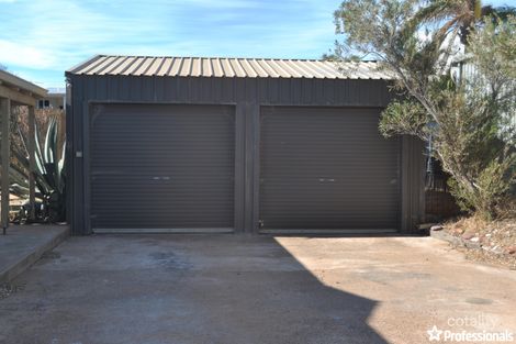 Property photo of 3 Gantheaume Crescent Kalbarri WA 6536