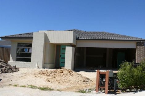 15b Toonalook Pde, Paynesville, VIC 3880