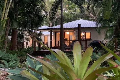 Property photo of 4 Ibis Court Rainbow Beach QLD 4581