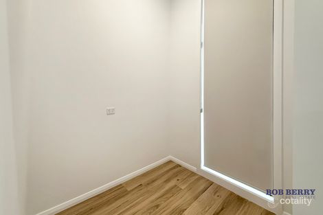 Property photo of 28 Stream Avenue Dubbo NSW 2830
