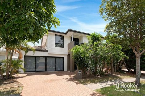 4 Somerset Dr, Carseldine, QLD 4034