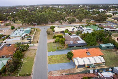 Property photo of 24 Jacaranda Drive North Yunderup WA 6208