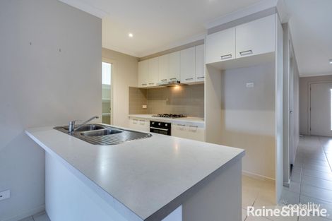 Property photo of 3 Glastonbury Drive Sunbury VIC 3429