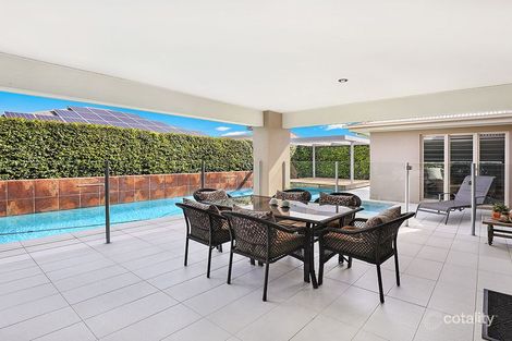 Property photo of 4 Fiji Court Parrearra QLD 4575