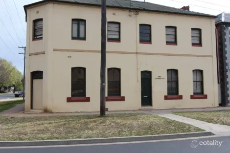 Property photo of 4/2 Keppel Street Bathurst NSW 2795