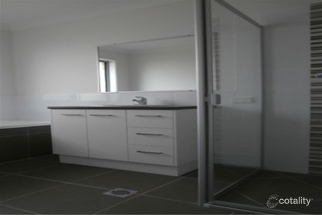 Property photo of 36 Ellem Drive Chinchilla QLD 4413