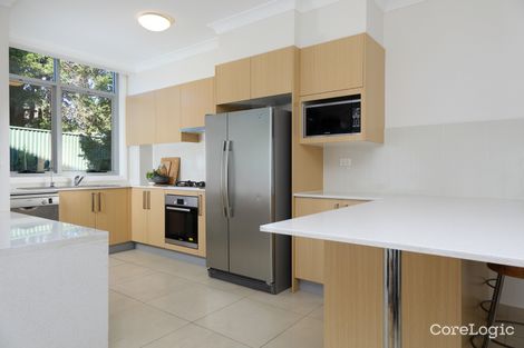 Property photo of 14/5-7 Richards Avenue Peakhurst NSW 2210