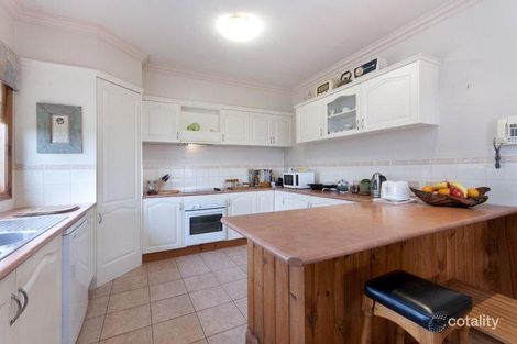 Property photo of 17 Fairway Crescent Warrnambool VIC 3280