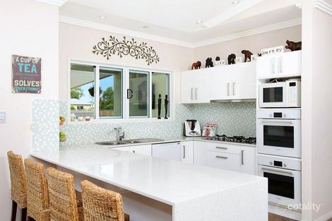 Property photo of 4 Stenhouse Court Mount Low QLD 4818