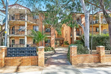 Property photo of 5/3-7 Addlestone Road Merrylands NSW 2160