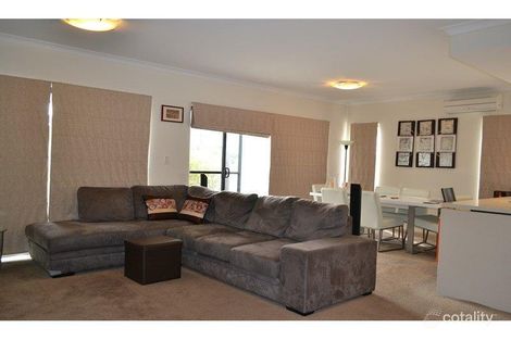 Property photo of 18/18 Deanmore Bend Hammond Park WA 6164
