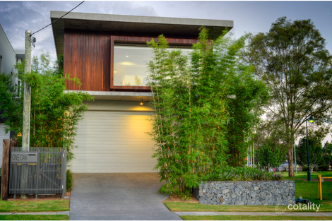 Property photo of 1 Oak Street Hawthorne QLD 4171